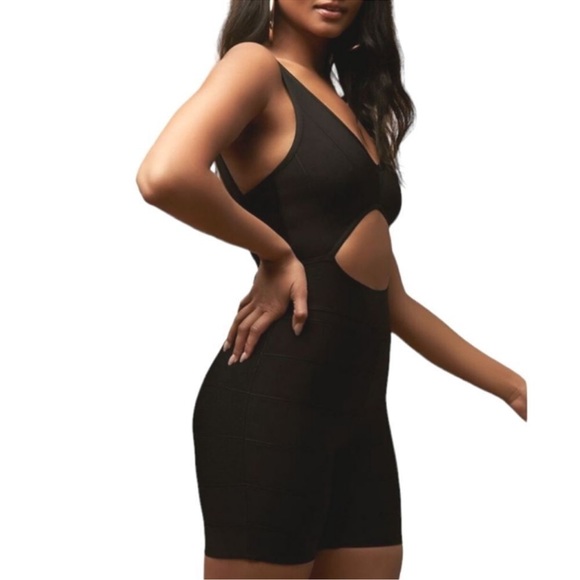 HERVE LEGER x FOREVER 21 | Shorts Jumpsuit in Black - Picture 2 of 6